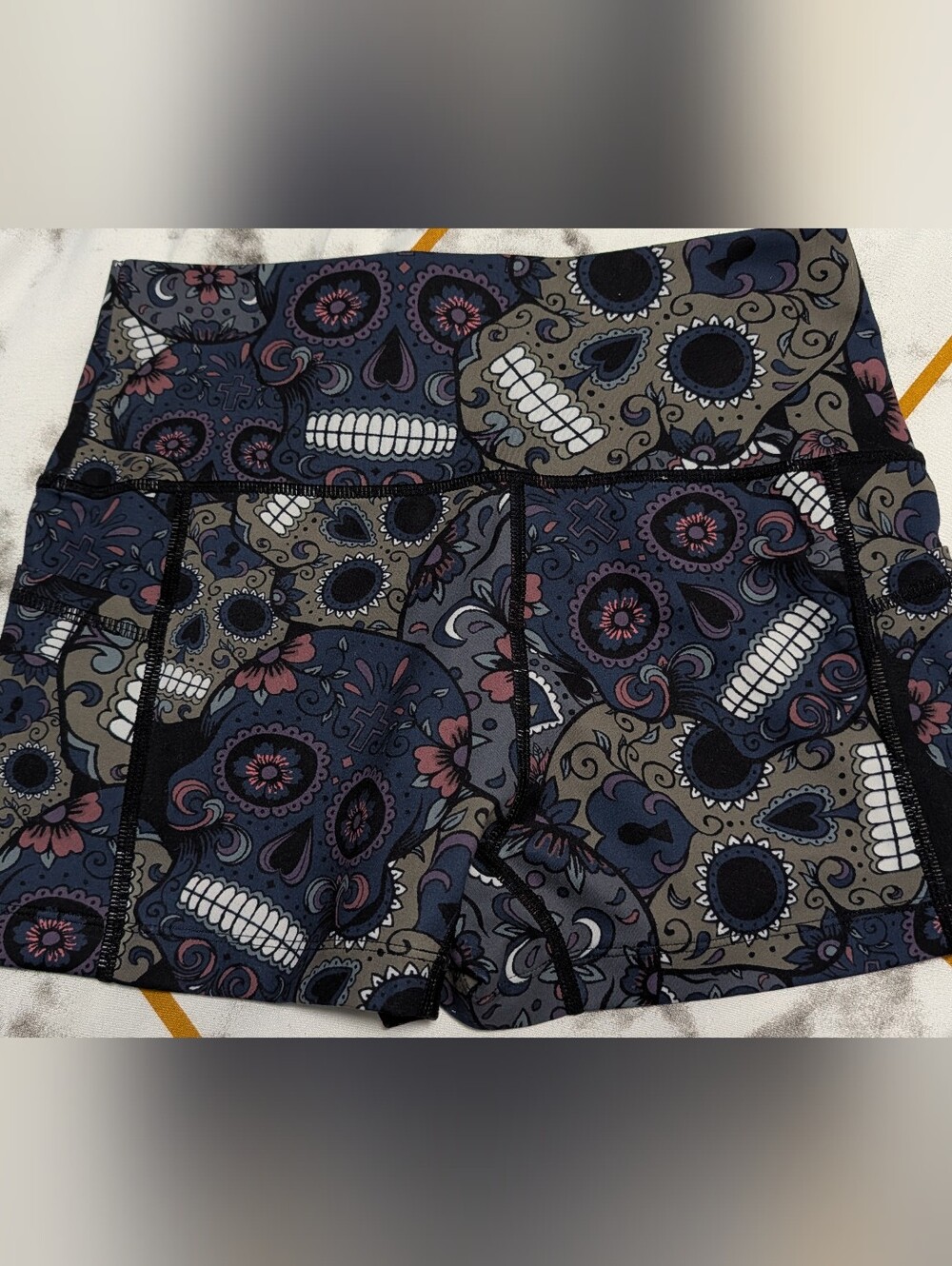 Womens Skull Print Shorts 2.5" Inseam
